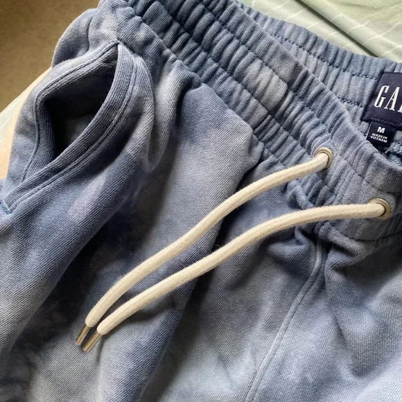 GAP Vintage Soft Classic Joggers, Blue Tie Dye, Size M - Picture 5 of 5